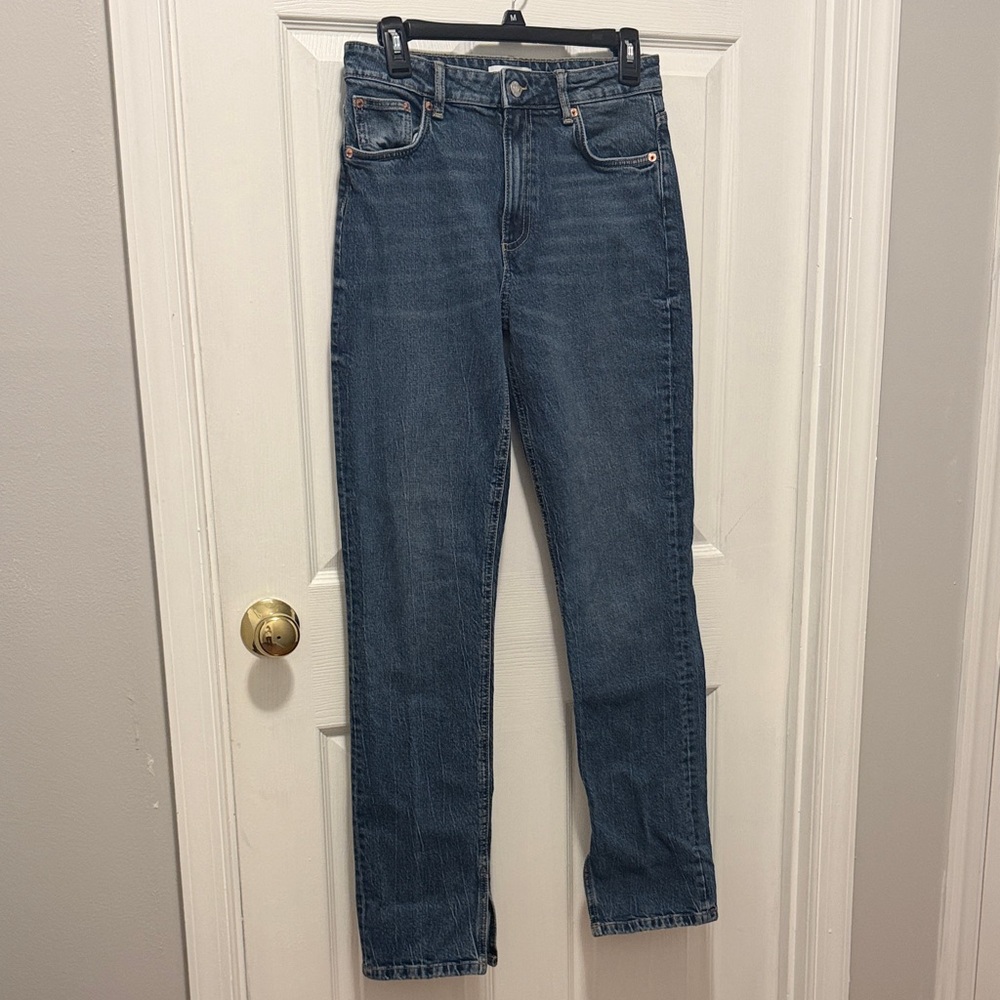 Zara Women's Straight Leg Split-Cuff Jeans-Size 6 NWOT